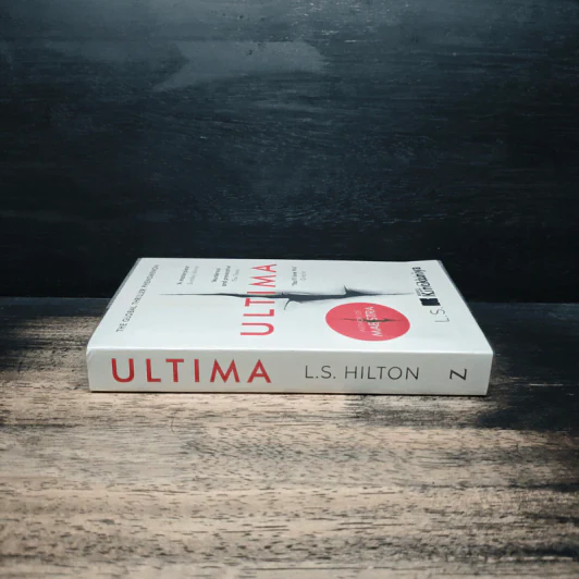 ULTIMA - L.S. Hilton รูปที่ 3