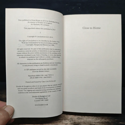 Close to Home - Lisa Jackson รูปที่ 6