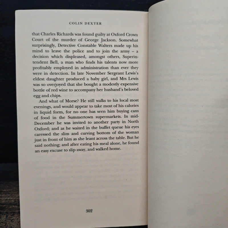 The Dead of Jericho - Colin Dexter รูปที่ 8