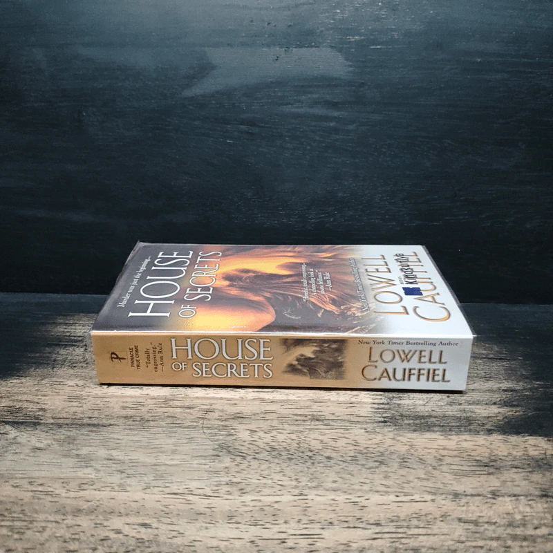 House of Secrets - Lowell Cauffiel รูปที่ 3