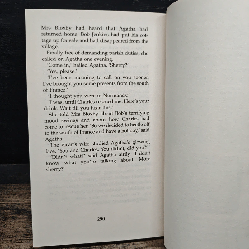 Agatha Raisin There Goes The Bride - M.C. Beaton รูปที่ 8