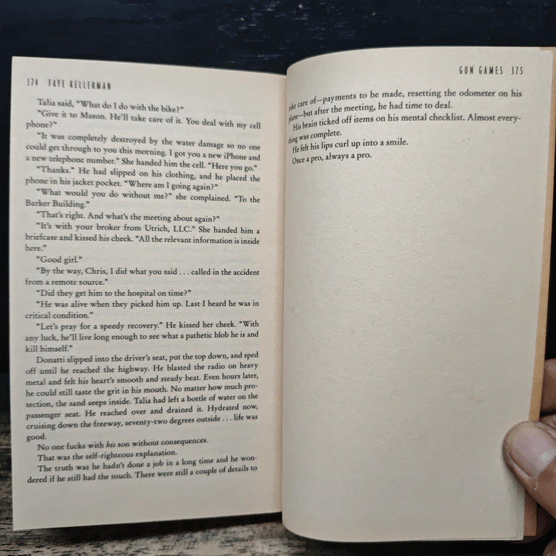 Gun Games - Faye Kellerman รูปที่ 8