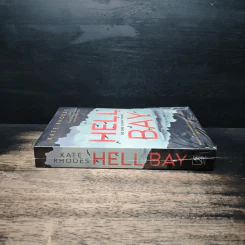 Hell Bay - Kate Rhodes รูปที่ 3