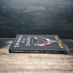 Swimming with Sharks - Anna Legat รูปที่ 3