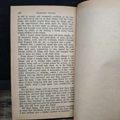 Robinson Crusoe - Daniel Defoe รูปที่ 9