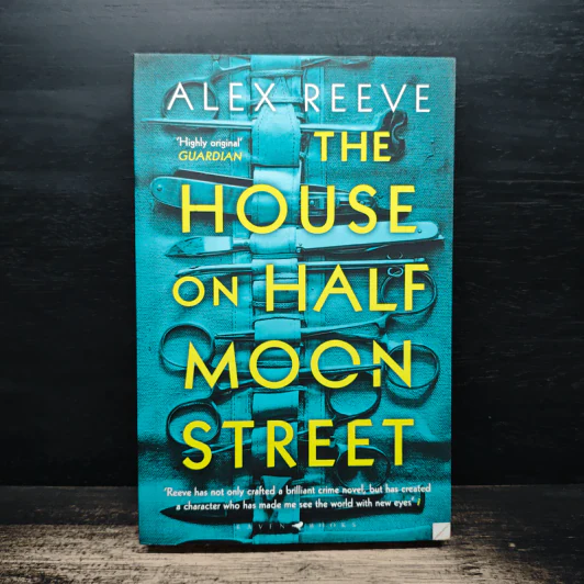 The House on Half Moon Street - Alex Reeve รูปที่ 1