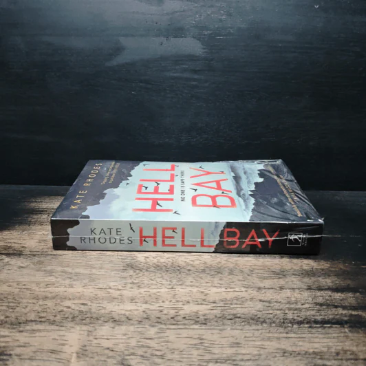Hell Bay - Kate Rhodes รูปที่ 3