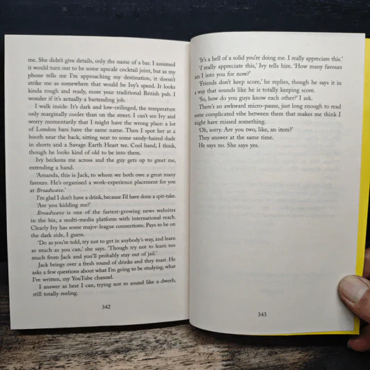 Fallen Angel - Chris Brookmyre รูปที่ 8