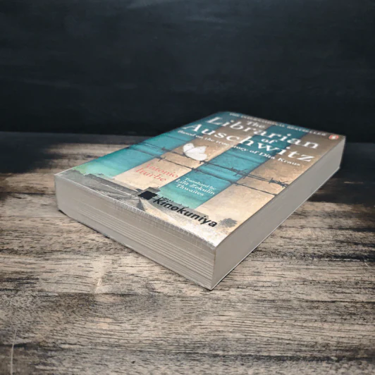 The Librarian of Auschwitz - Antonio Iturbe รูปที่ 4