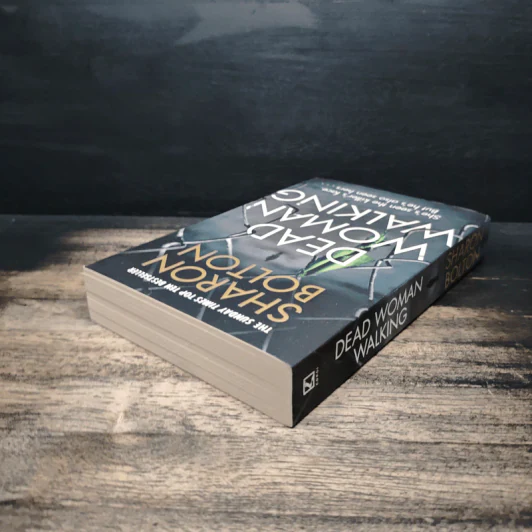 Dead Woman Walking - Sharon Bolton รูปที่ 5