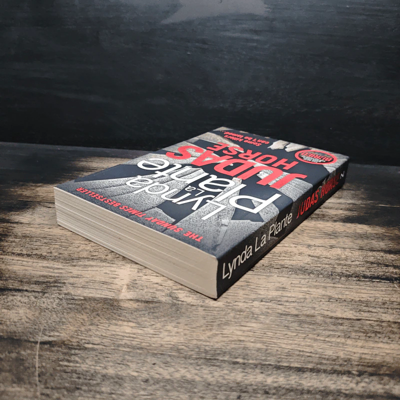 Judas Horse - Lynda La Plante รูปที่ 5