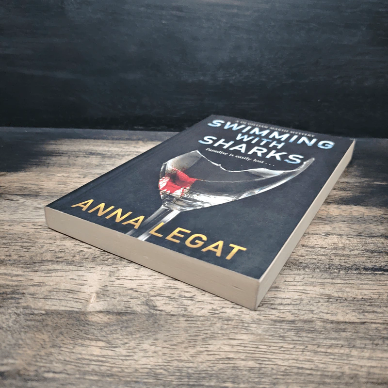 Swimming with Sharks - Anna Legat รูปที่ 4