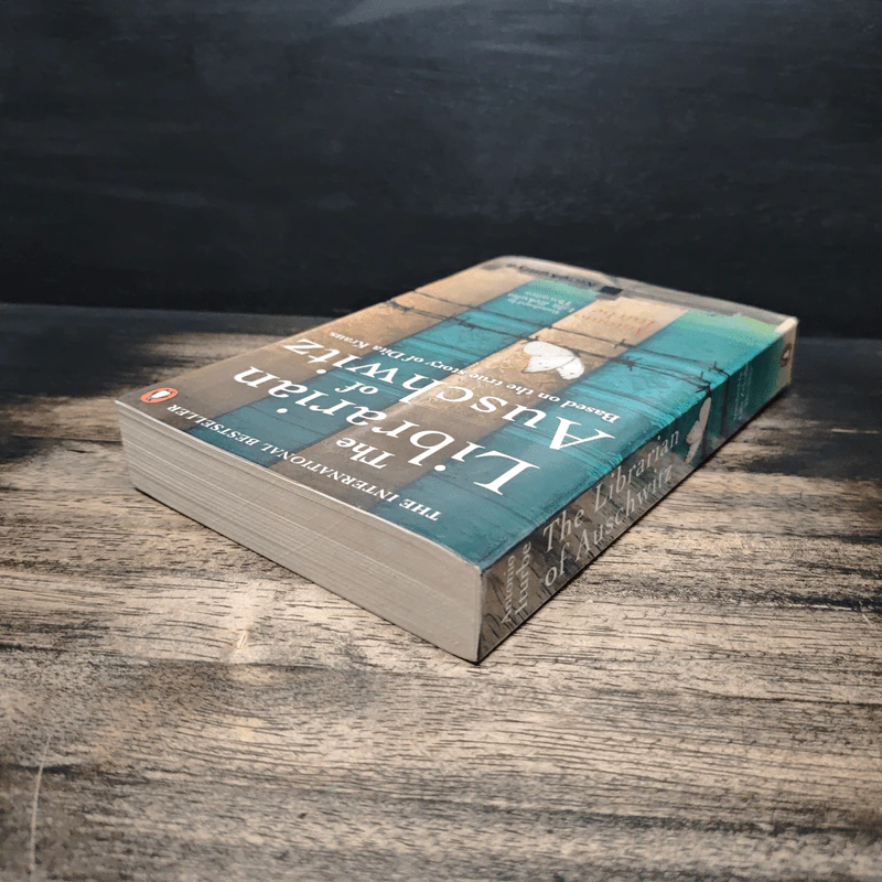 The Librarian of Auschwitz - Antonio Iturbe รูปที่ 5