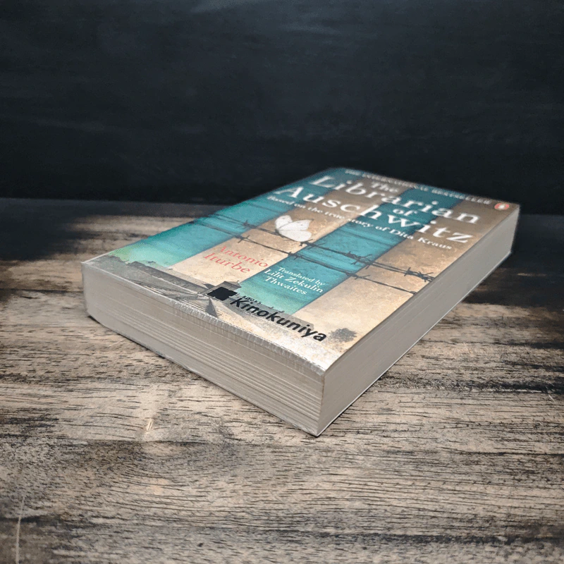 The Librarian of Auschwitz - Antonio Iturbe รูปที่ 4