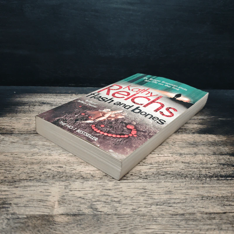 Flash and Bones - Kathy Reichs รูปที่ 4