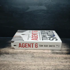 Agent 6 - Tom Rob Smith รูปที่ 3
