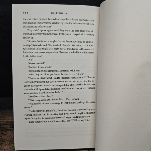The Survivor - Vince Flynn, Kyle Mills รูปที่ 8