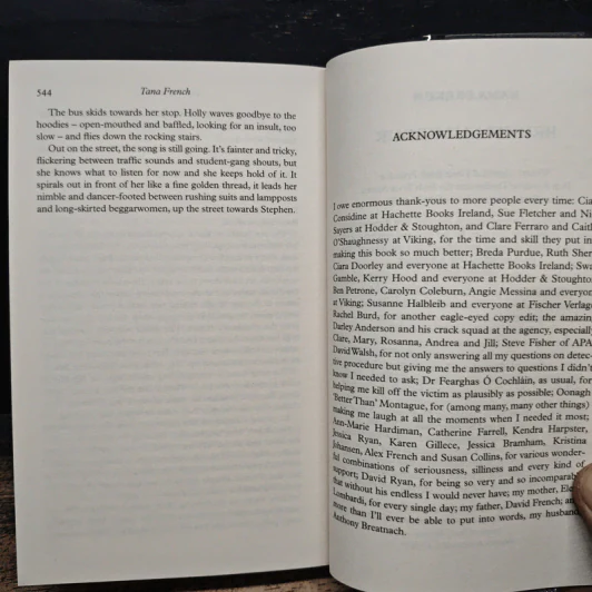 The Secret Place - Tana French รูปที่ 8