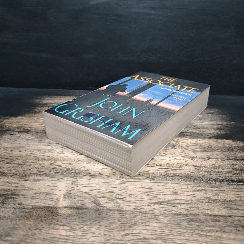 The Associate - John Grisham รูปที่ 4