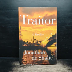 Traitor - Jonathan de Shalit