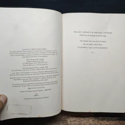 The Twilight Saga Breaking Dawn - Stephenie Meyer รูปที่ 6