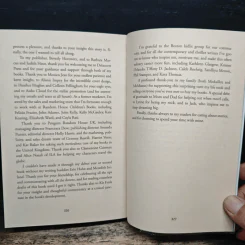 Two Can Keep a Secret - Karen M. McManus รูปที่ 8