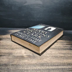 Nighttime Is My Time - Mary Higgins Clark รูปที่ 4