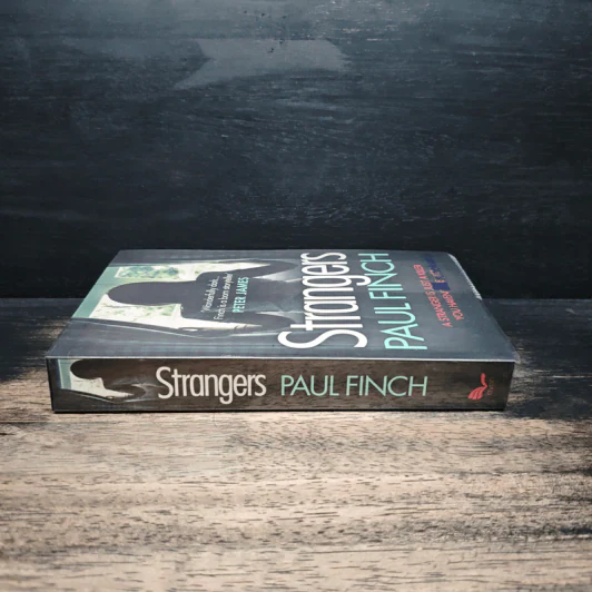 Strangers - Paul Finch รูปที่ 3
