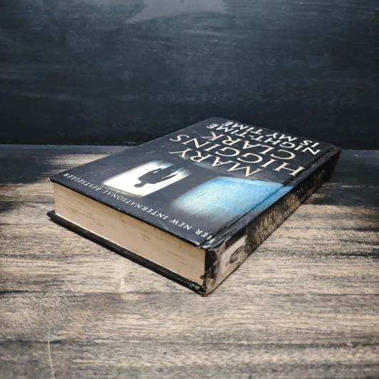 Nighttime Is My Time - Mary Higgins Clark รูปที่ 5