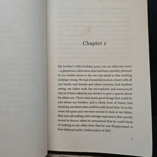 Trafficked - Sophie Hayes รูปที่ 7