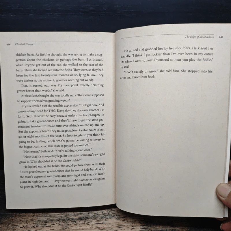 The Edge of the Shadows - Elizabeth George รูปที่ 8