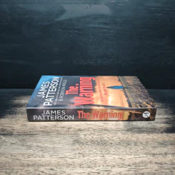 The Warning - James Patterson, Robison Wells รูปที่ 3