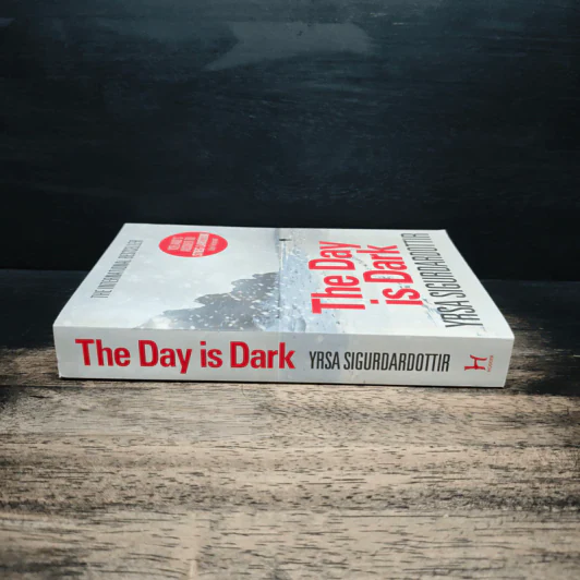 The Day is Dark - Yrsa Sigurdardottir รูปที่ 3