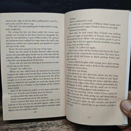 Far From True - Linwood Barclay รูปที่ 8