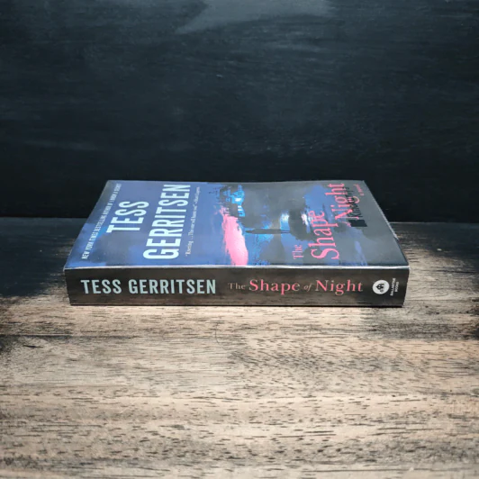 The Shape of Night - Tess Gerritsen รูปที่ 3