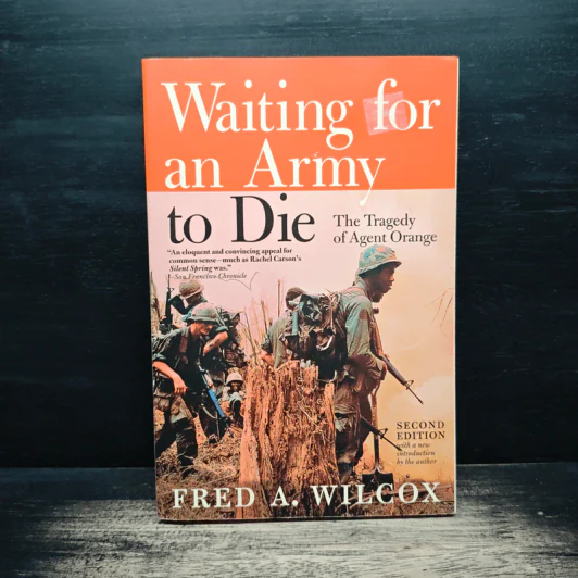 Waiting for an Army to Die - FRED A. WILCOX รูปที่ 1