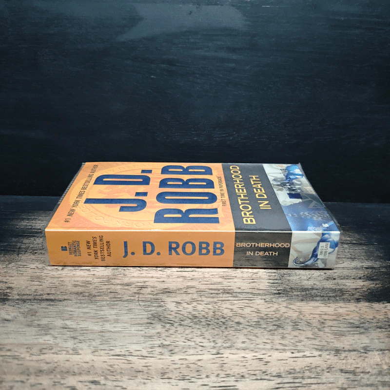 Brotherhood in Death - J. D. Robb รูปที่ 3