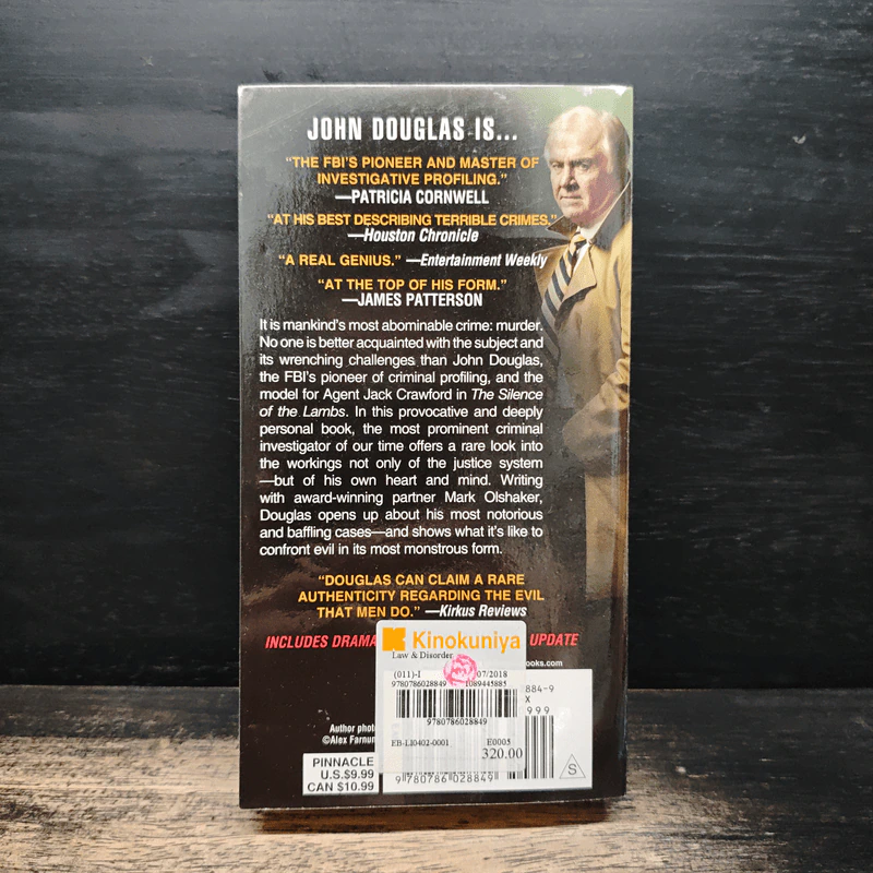 Law & Disorder - John Douglas รูปที่ 2