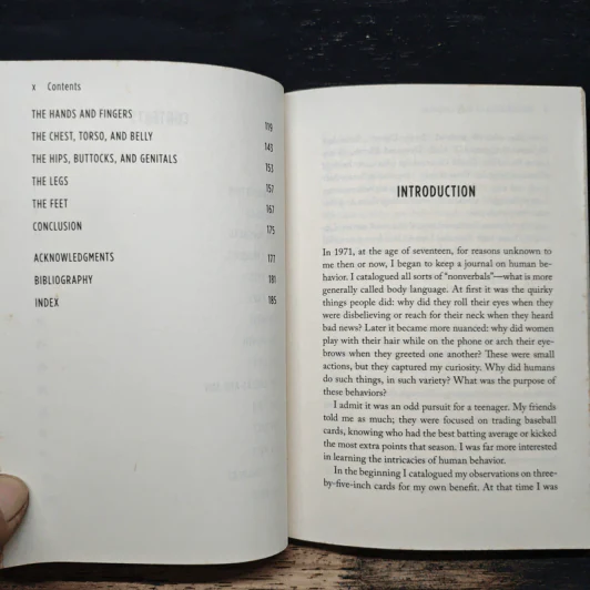 The Dictionary of Body Language - Joe Navarro รูปที่ 7