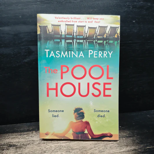 The Pool House - Tasmina Perry รูปที่ 1