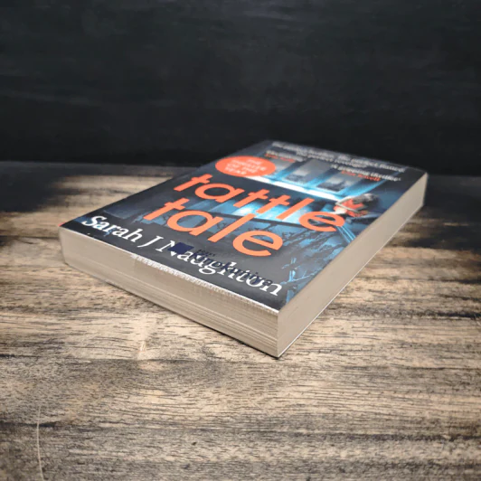 Tattletale - Sarah J Naughton รูปที่ 4