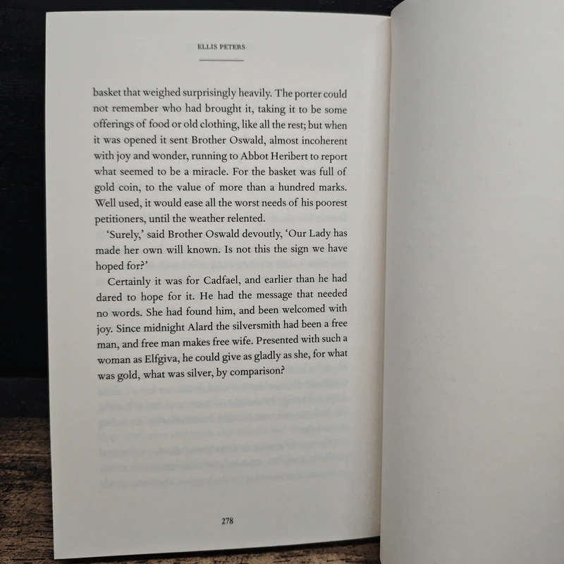 Murder Under the Christmas Tree - Ian Rankin, Dorothy L. Sayers รูปที่ 8