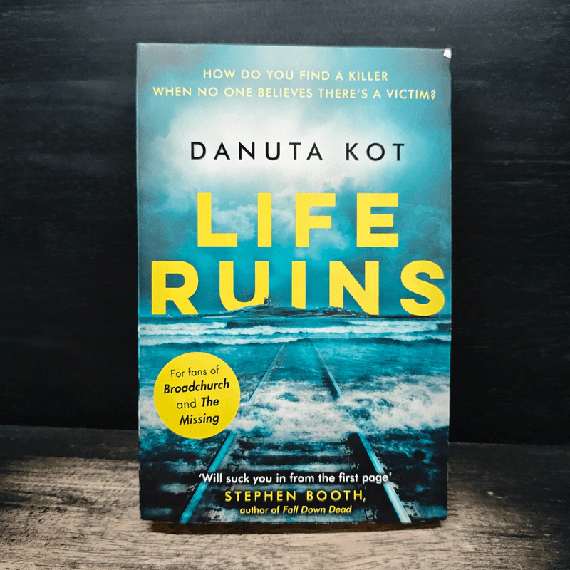 Life Ruins - Danuta Kot รูปที่ 1