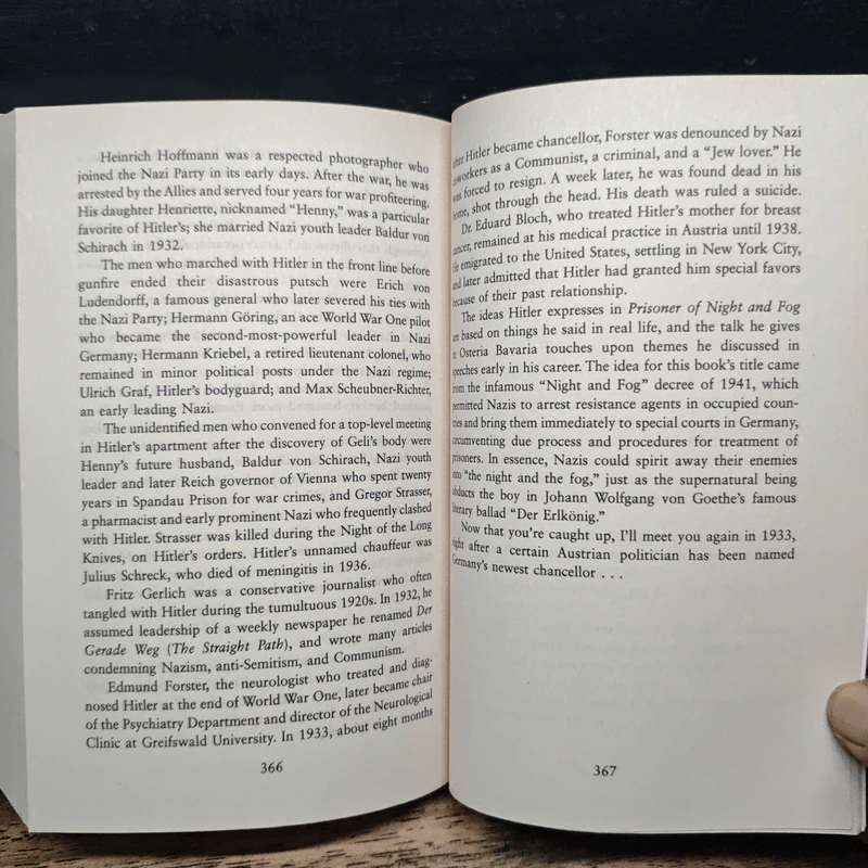 Prisoner of Night and Fog - Anne Blankman รูปที่ 8