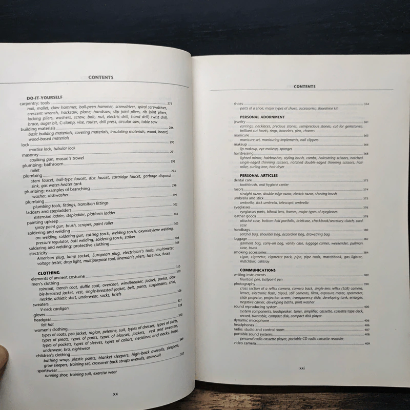 The Macmillan Visual Dictionary รูปที่ 8