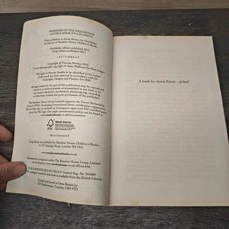 Prisoner of the Inquisition - Theresa Breslin รูปที่ 7