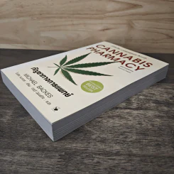 Cannabis Pharmacy กัญชาทางการแพทย์ - Michael Backes (ไมเคิล แบกเกส), จารวี นิพนธ์กิจ รูปที่ 3