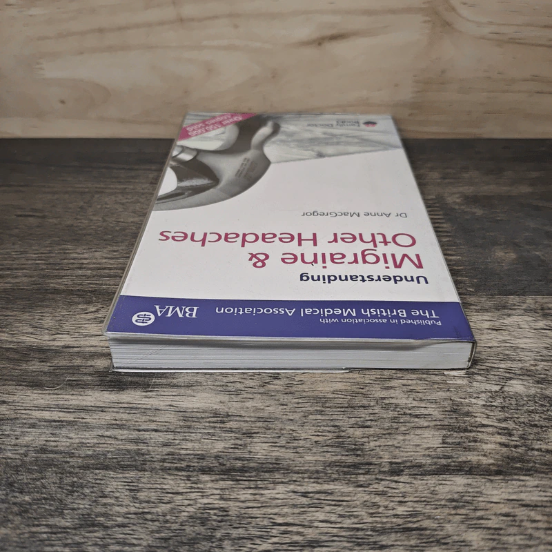 Understanding Migraine & Other Headaches - Anne MacGregor รูปที่ 4