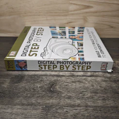 หนังสือ Digital Photography Step by Step - Tom Ang รูปที่ 2