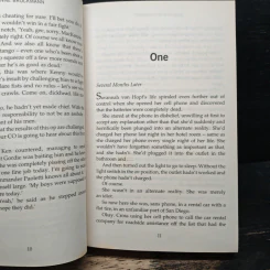 Out of Control - Suzanne Brockmann รูปที่ 7